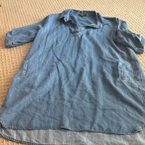 Velvet Heart Women's Blue Casual Button Down Shirt
